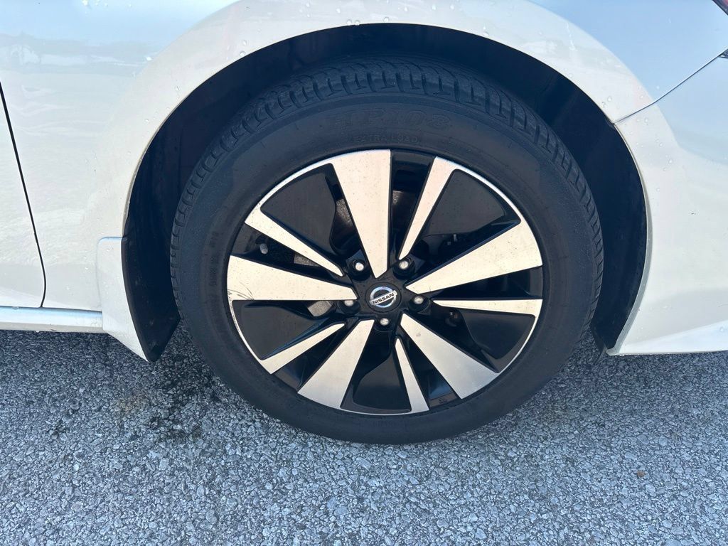 Used 2019 Nissan Altima 2.5 SV AWD/4WD image 10