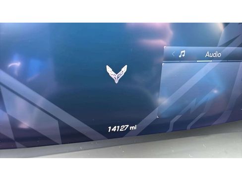 Used 2021 Chevrolet Corvette Stingray Premium Cpe w/ Z51 Performance Package image 21