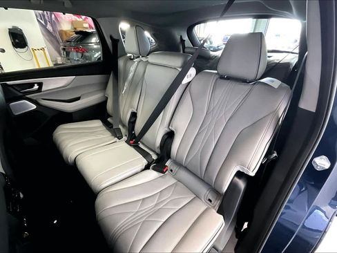 New 2026 Acura MDX SH-AWD w/ Advance Package image 12