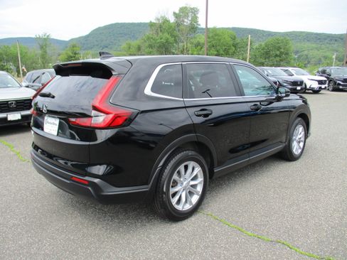 Certified 2024 Honda CR-V EX image 5
