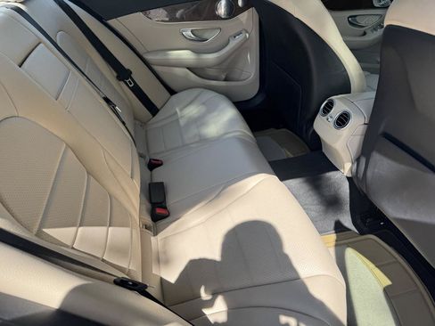 Used 2015 Mercedes-Benz C 300 4MATIC Sedan image 38