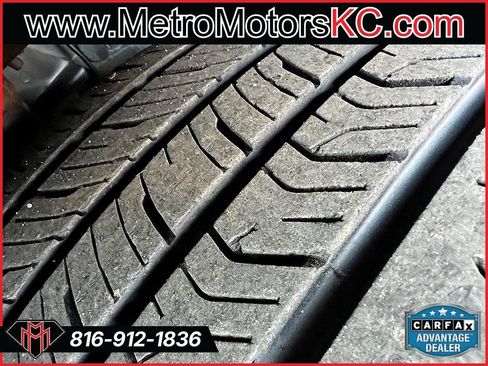 Used 2013 Chrysler 200 Touring image 10