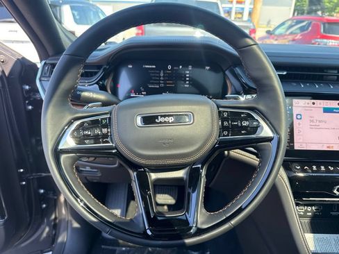 New 2026 Jeep Grand Cherokee Summit w/ Obsidian Package AWD/4WD image 10