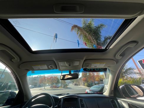 Used 2016 INFINITI QX50 2WD w/ Premium Plus Package image 20