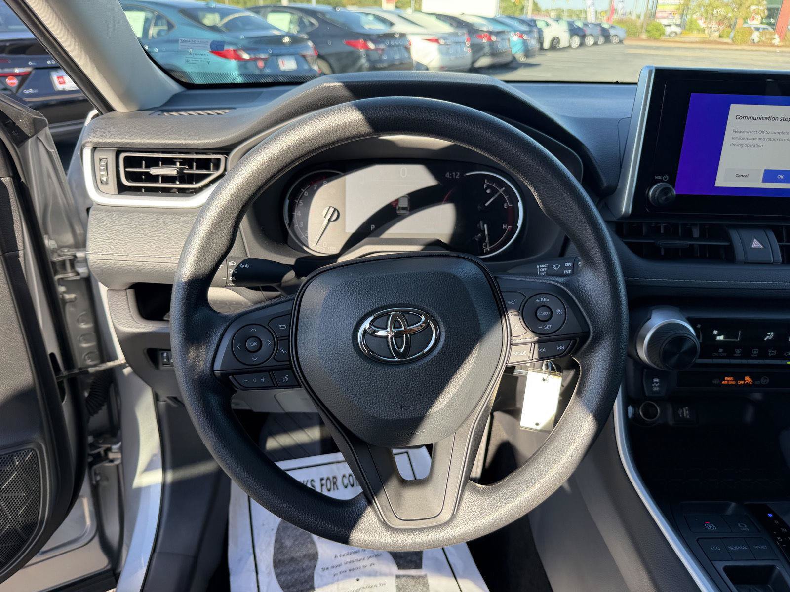 Used 2025 Toyota RAV4 LE FWD image 17