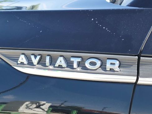 Certified 2022 Lincoln Aviator Reserve w/ Equipment Group 201A AWD/4WD image 16
