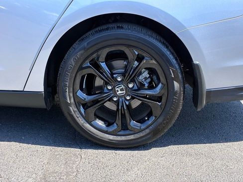 Used 2025 Honda Accord SE image 50
