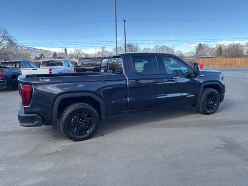 Used 2025 GMC Sierra 1500 Elevation w/ Preferred Package image 10