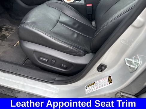 Used 2017 Nissan Rogue SL w/ SL Premium Package AWD/4WD image 15