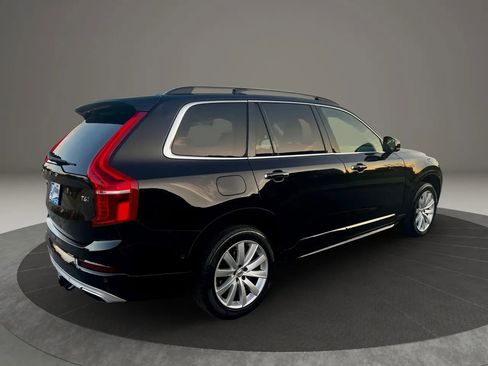 Used 2016 Volvo XC90 T6 Momentum w/ Momentum Plus Package image 13