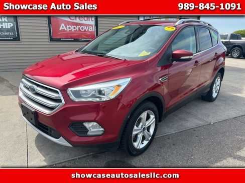 Used 2017 Ford Escape Titanium w/ Canadian Touring Package AWD/4WD image 1