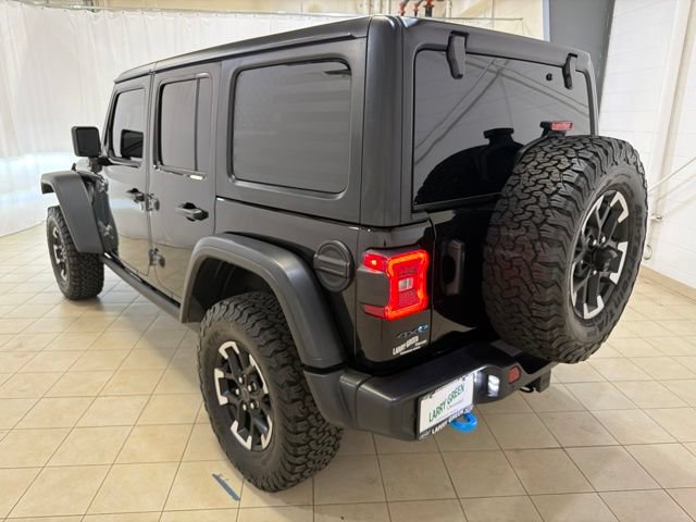Used 2025 Jeep Wrangler Unlimited Rubicon 4xe w/ Safety Group AWD/4WD image 4