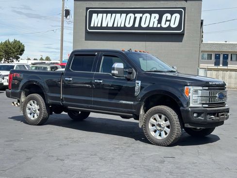 Used 2019 Ford F350 Platinum w/ Platinum Ultimate Package AWD/4WD image 1