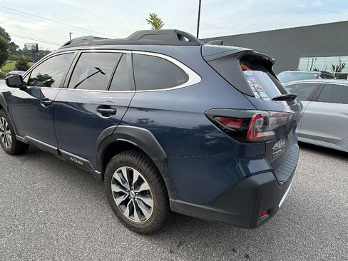 Used 2024 Subaru Outback Limited AWD/4WD image 10