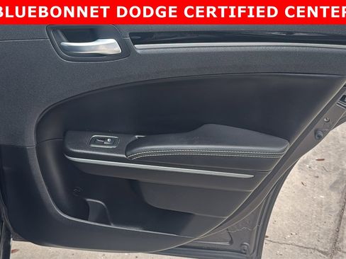 Used 2021 Chrysler 300 S image 26