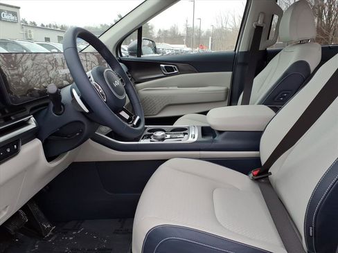 New 2026 Kia Carnival SX Prestige image 6