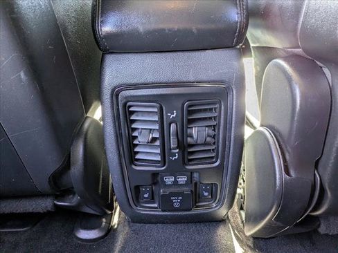 Used 2017 Dodge Durango GT AWD/4WD image 17