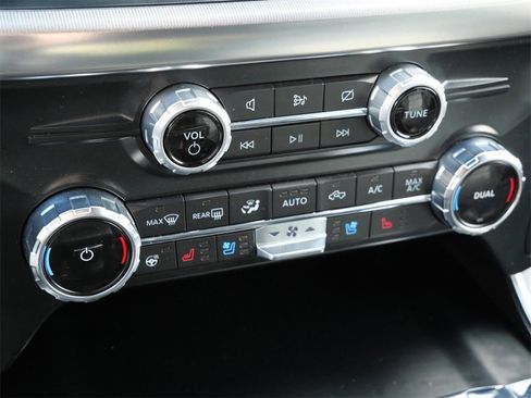 Certified 2022 Ford F150 Raptor w/ Equipment Group 801A High image 21