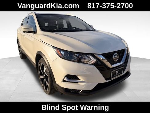 Used 2022 Nissan Rogue Sport SL image 8