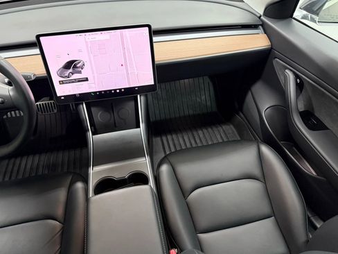 Used 2018 Tesla Model 3 Long Range image 24