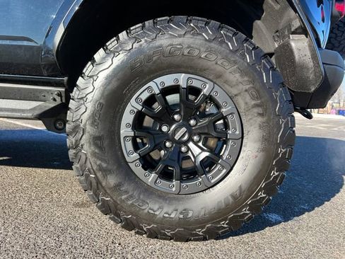 Used 2024 Ford Bronco Raptor w/ Interior Carbon Fiber Pack 6 image 16