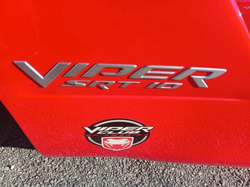 Used 2006 Dodge Viper SRT-10 image 22