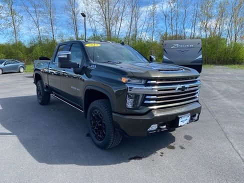 Used 2022 Chevrolet Silverado 2500 High Country w/ Technology Package AWD/4WD image 22