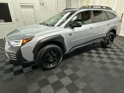 Used 2022 Subaru Outback Wilderness AWD/4WD image 5