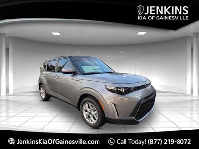 New 2025 Kia Soul LX
