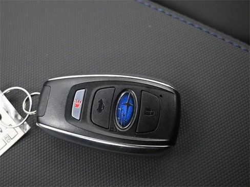 Certified 2025 Subaru Forester Limited image 12