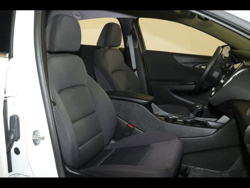 Used 2024 Chevrolet Malibu LT FWD image 27