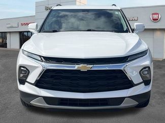 Used 2024 Chevrolet Blazer LT FWD video 2
