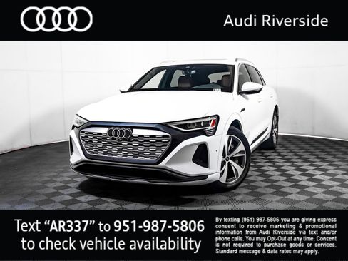 Used 2024 Audi Q8 e-tron Premium Plus image 1