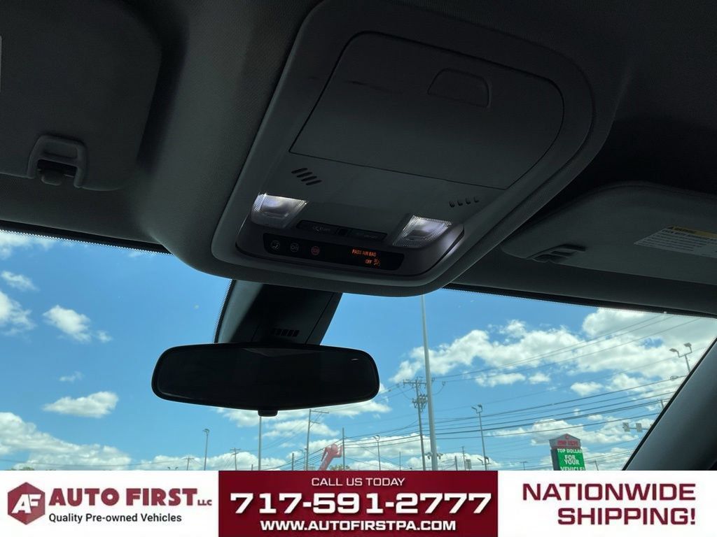 Used 2021 GMC Acadia SLE w/ Driver Convenience Package AWD/4WD image 29