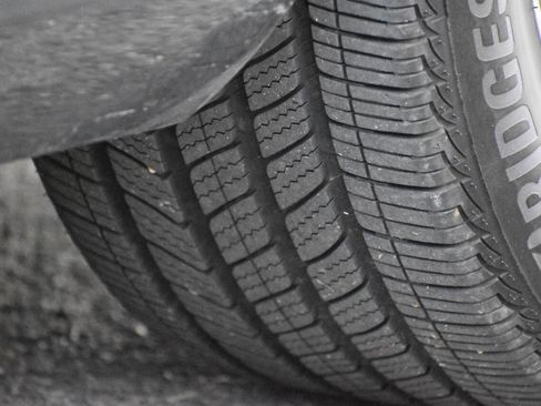 Used 2012 Acura TL w/ Technology Package image 34