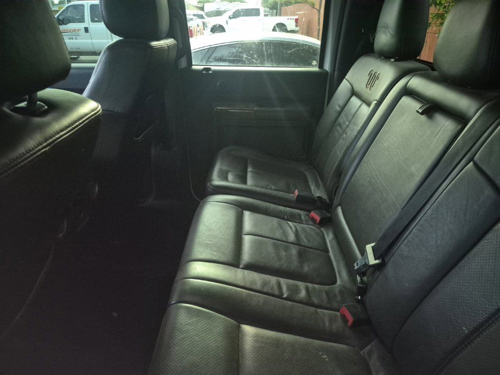 Used 2016 Ford F250 King Ranch w/ FX4 Off-Road Package AWD/4WD image 29