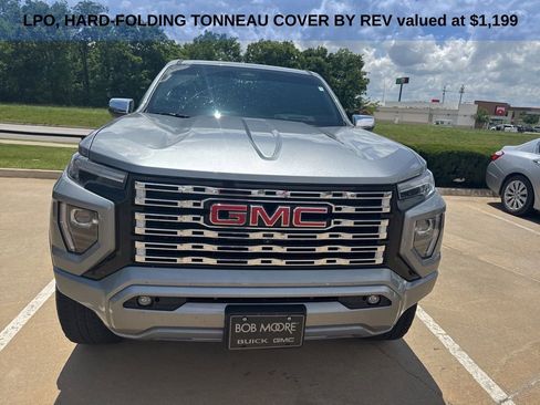 Used 2023 GMC Canyon Denali AWD/4WD image 3