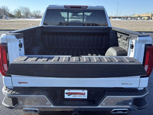 New 2026 GMC Sierra 1500 SLT w/ SLT Premium Plus Package image 12