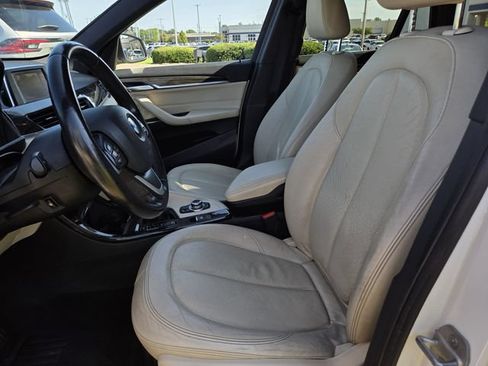 Used 2016 BMW X1 xDrive28i AWD/4WD image 12