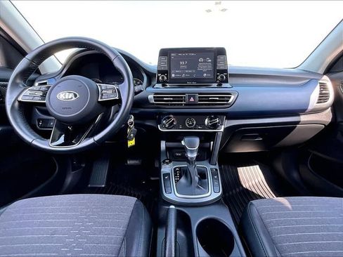 Used 2021 Kia Seltos S AWD/4WD image 21