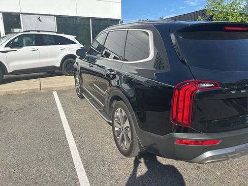 Used 2020 Kia Telluride S image 6