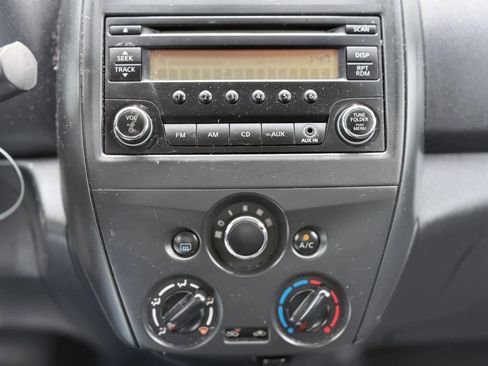 Used 2016 Nissan Versa S Plus image 24