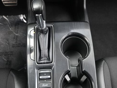 Used 2023 Honda Civic Sport image 18