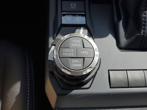 New 2025 Toyota Tacoma TRD Off-Road image 32