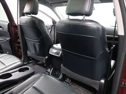 Used 2015 Toyota Highlander Limited FWD image 24