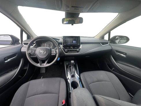 Used 2020 Toyota Corolla LE FWD image 23