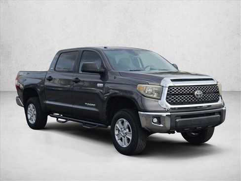 Used 2018 Toyota Tundra SR5 w/ TRD Off Road Package image 3