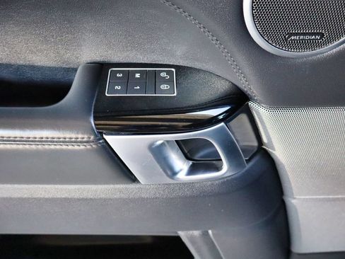 Used 2016 Land Rover Range Rover Sport Supercharged AWD/4WD image 55
