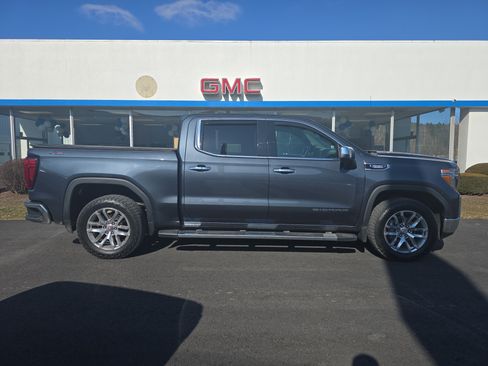 Used 2022 GMC Sierra 1500 SLT w/ SLT Premium Package image 2