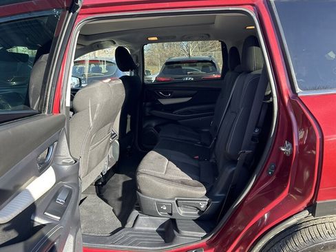 Used 2019 Subaru Ascent Premium AWD/4WD image 9